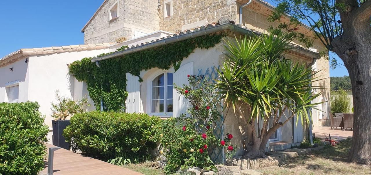 Les Bonbonnettes Bed & Breakfast Le Cailar Eksteriør bilde