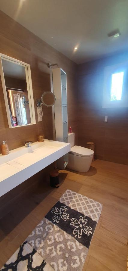 Les Bonbonnettes Bed & Breakfast Le Cailar Eksteriør bilde
